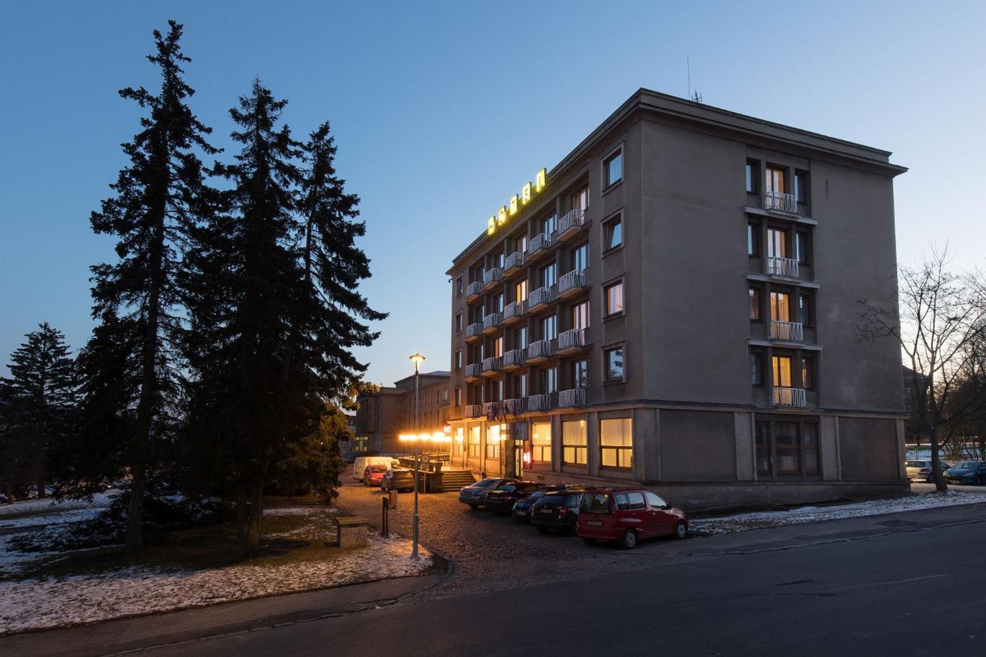 Hotel Belvedere Příbram 外观 照片