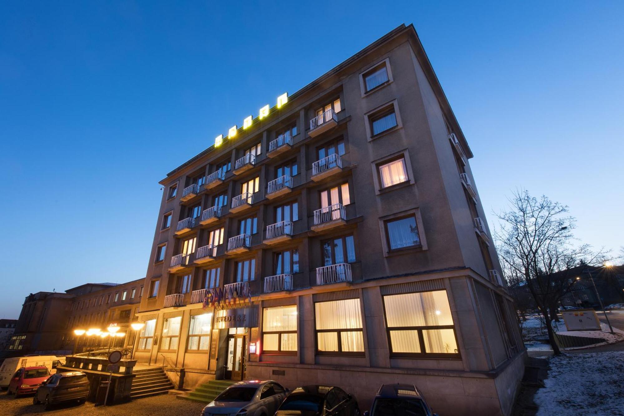Hotel Belvedere Příbram 外观 照片